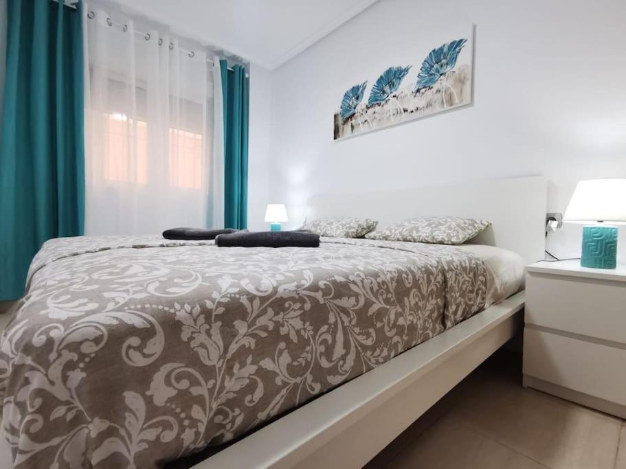 Apartamento Playa Cura Torrevieja Eksteriør bilde